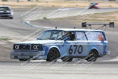 media/Sep-28-2024-24 Hours of Lemons (Sat) [[a8d5ec1683]]/1pm (Off Ramp)/